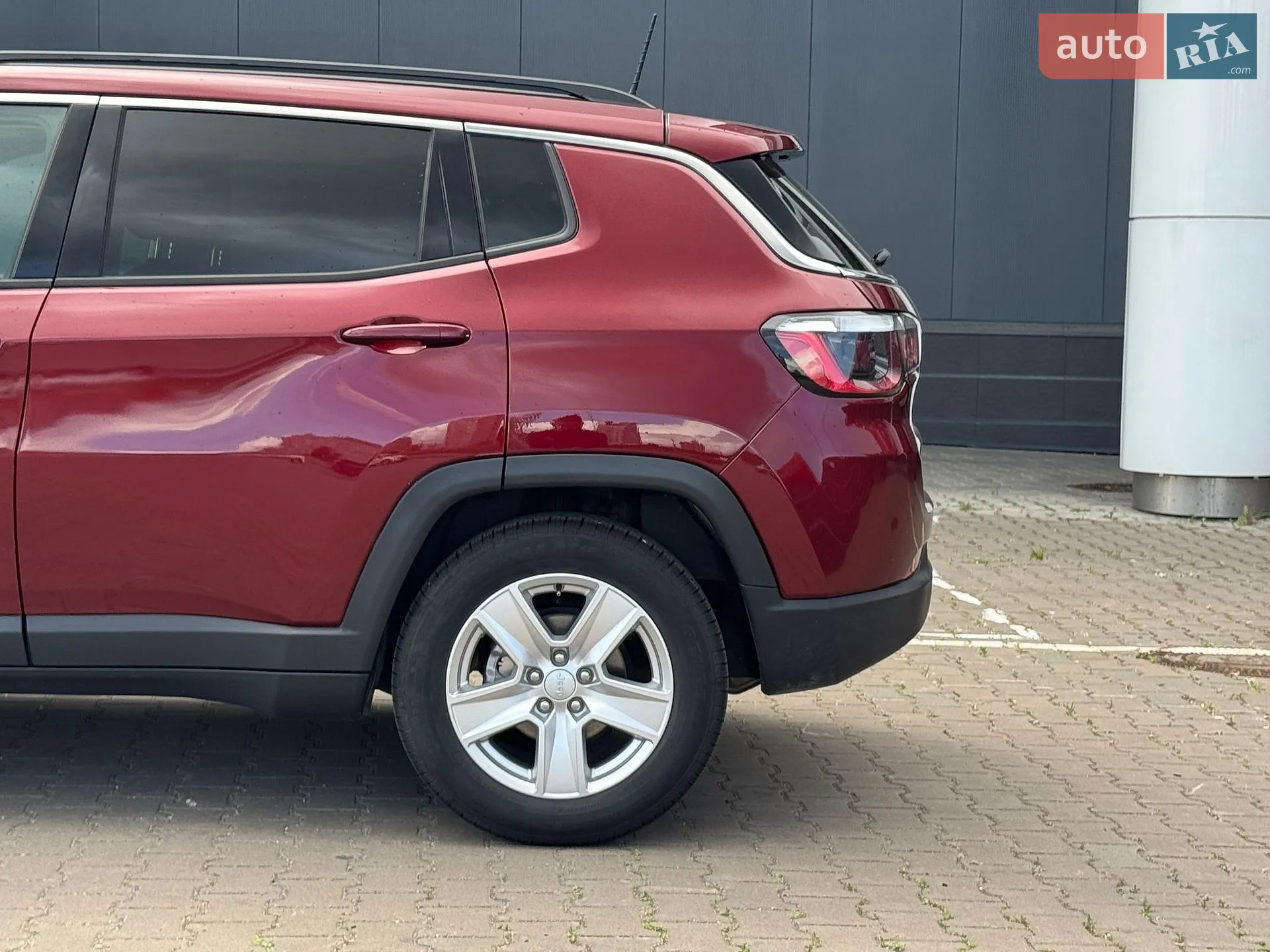 2022 Jeep Compass - мініатюра 7