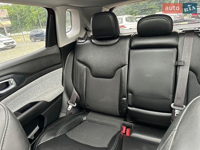 Позашляховик / Кросовер Jeep Compass 2021 в Львові
