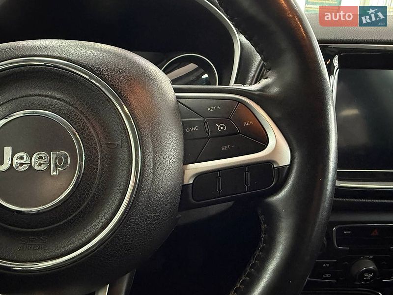 Внедорожник / Кроссовер Jeep Compass 2019 в Киеве