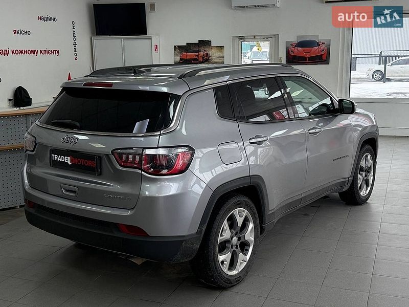 Внедорожник / Кроссовер Jeep Compass 2019 в Киеве