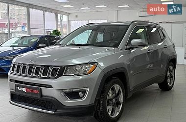 Внедорожник / Кроссовер Jeep Compass 2019 в Киеве