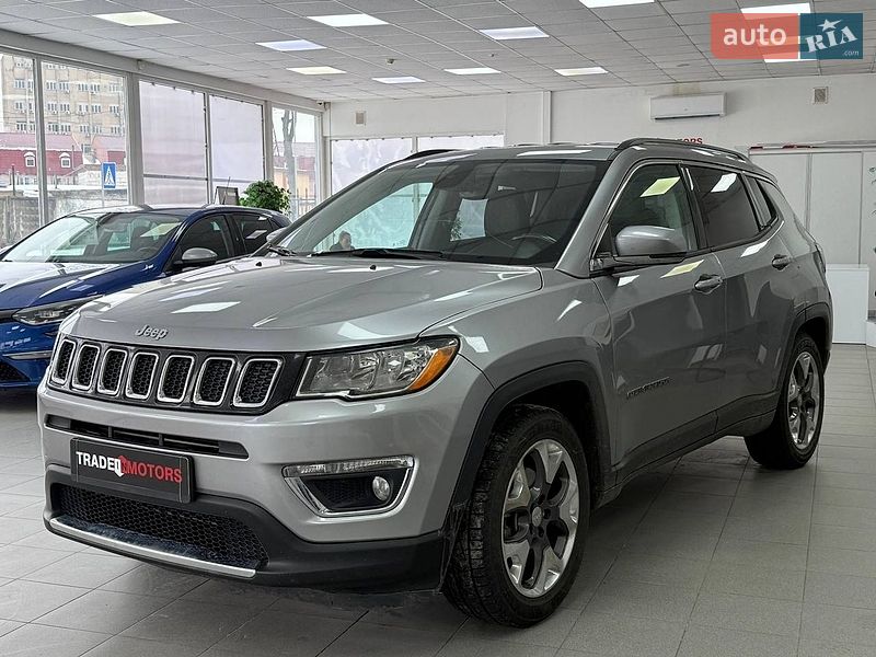 Внедорожник / Кроссовер Jeep Compass 2019 в Киеве