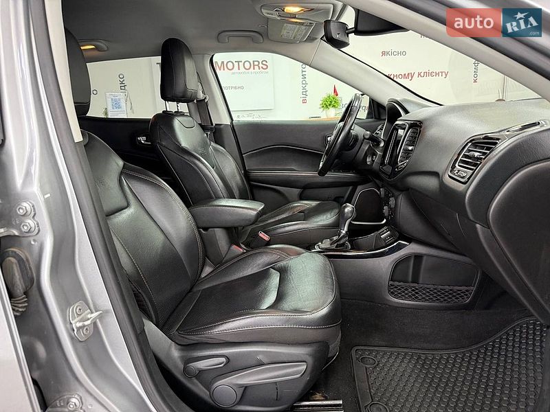 Внедорожник / Кроссовер Jeep Compass 2019 в Киеве