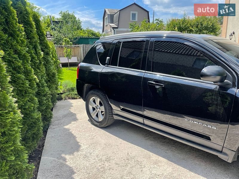 Позашляховик / Кросовер Jeep Compass 2015 в Києві
