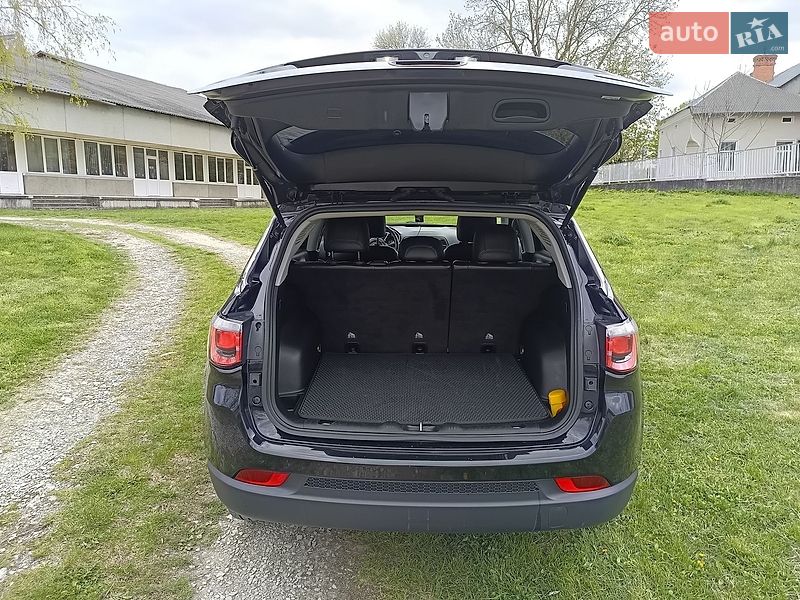 Позашляховик / Кросовер Jeep Compass 2019 в Гусятині