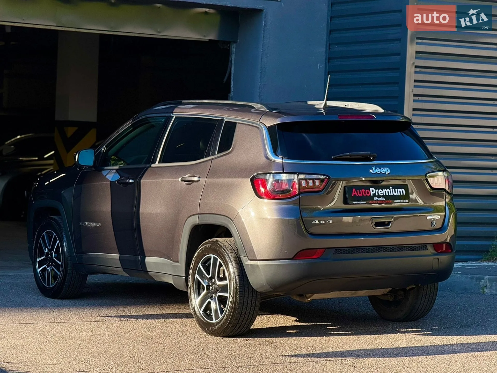 2021 Jeep Compass - мініатюра 7