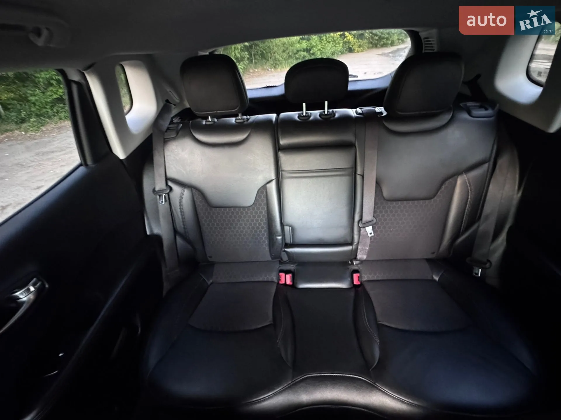 2019 Jeep Compass - мініатюра 18