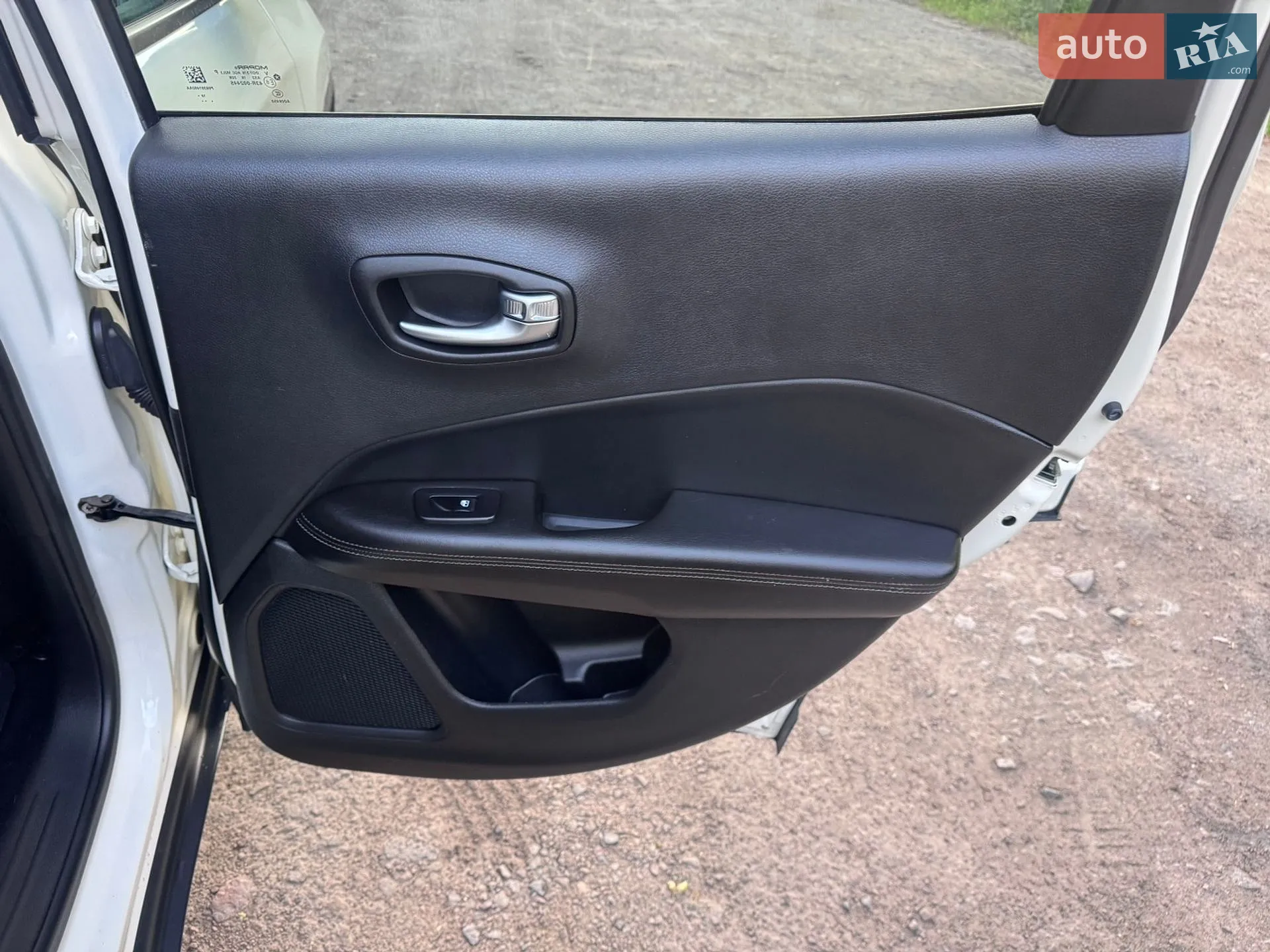 2019 Jeep Compass - мініатюра 23