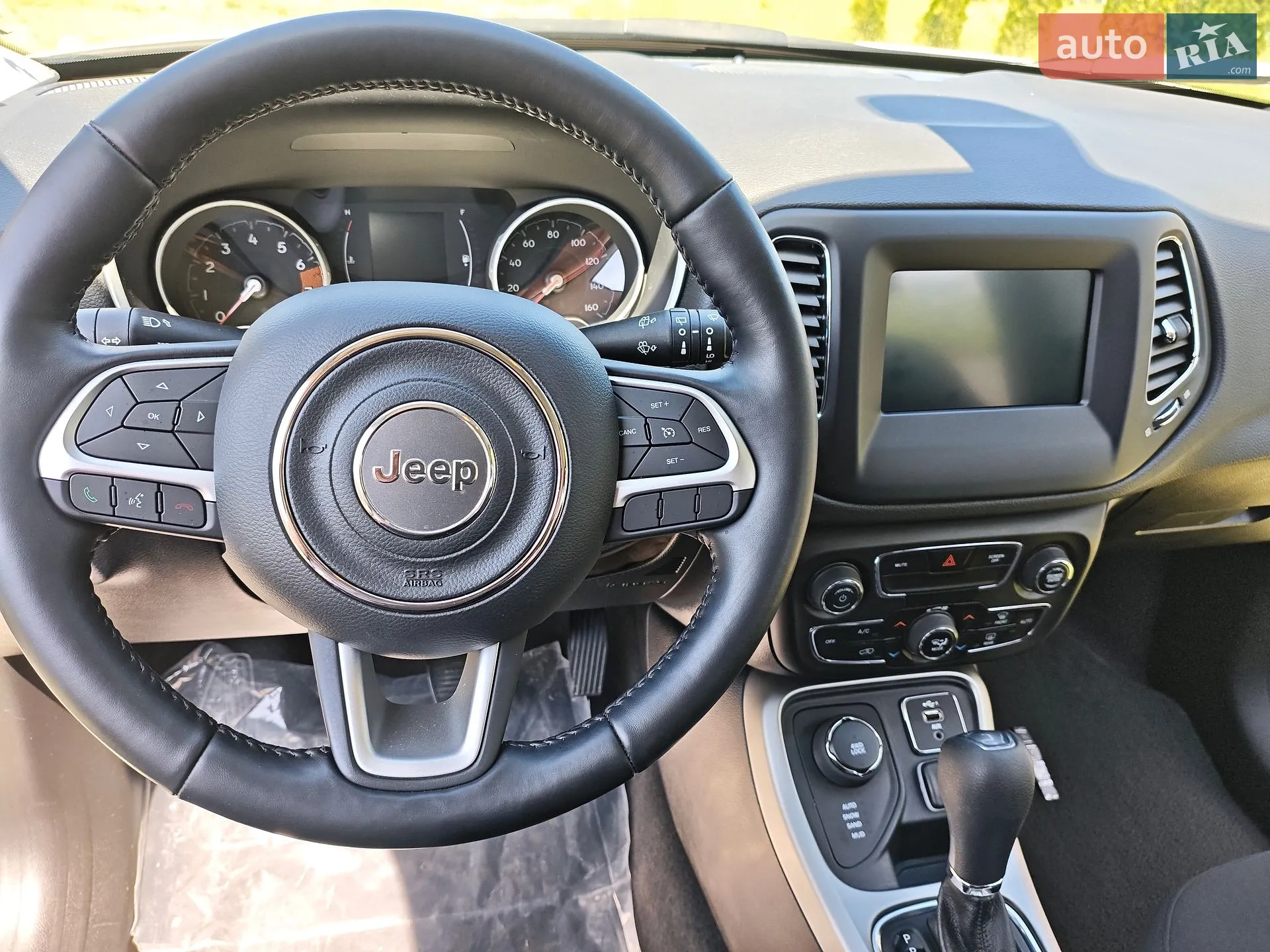 2020 Jeep Compass - мініатюра 12
