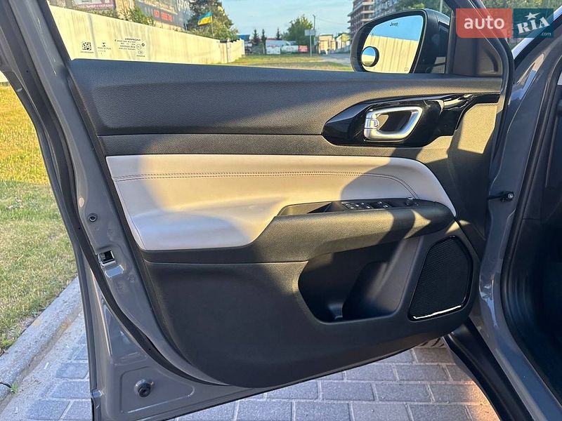 Позашляховик / Кросовер Jeep Compass 2022 в Львові