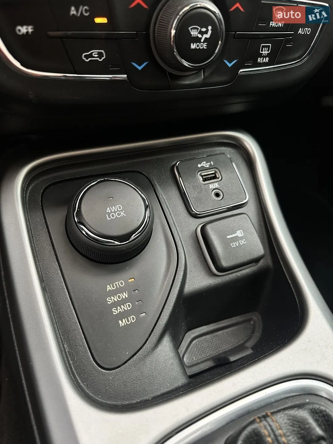 2020 Jeep Compass - мініатюра 27