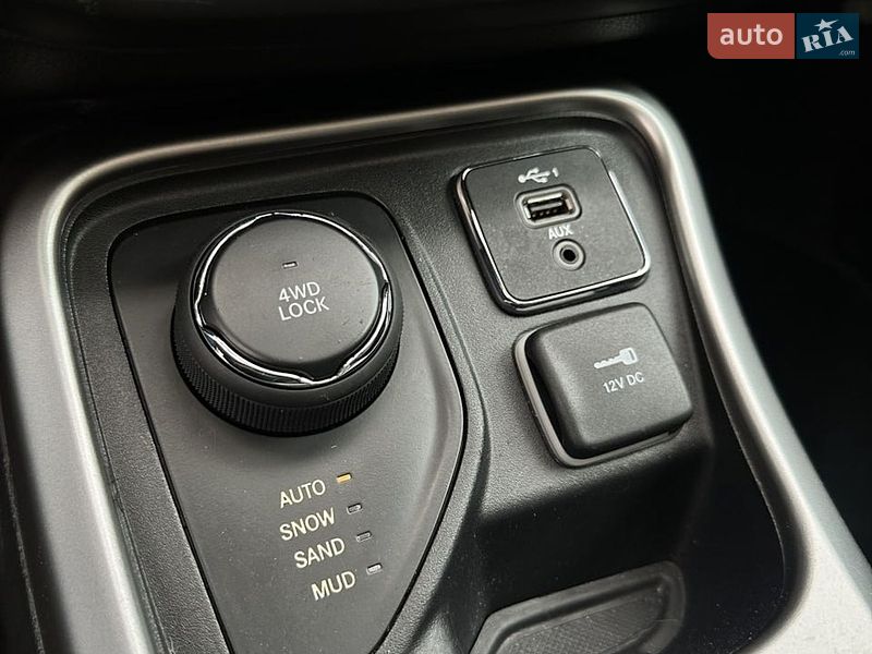 Внедорожник / Кроссовер Jeep Compass 2020 в Сумах