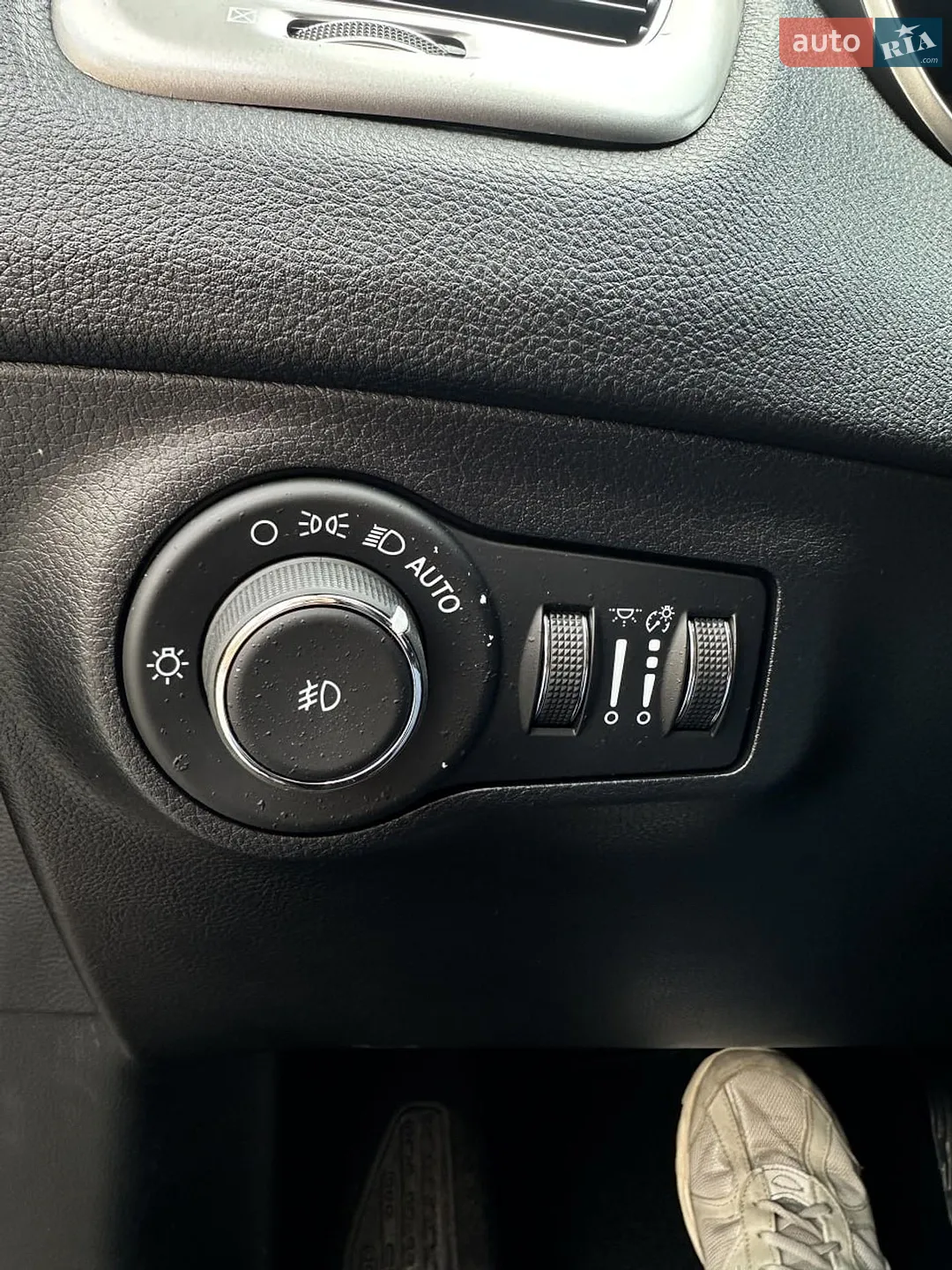 2020 Jeep Compass - мініатюра 29
