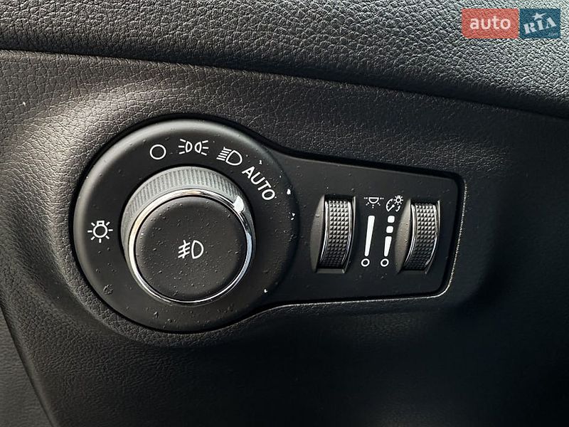 Внедорожник / Кроссовер Jeep Compass 2020 в Сумах