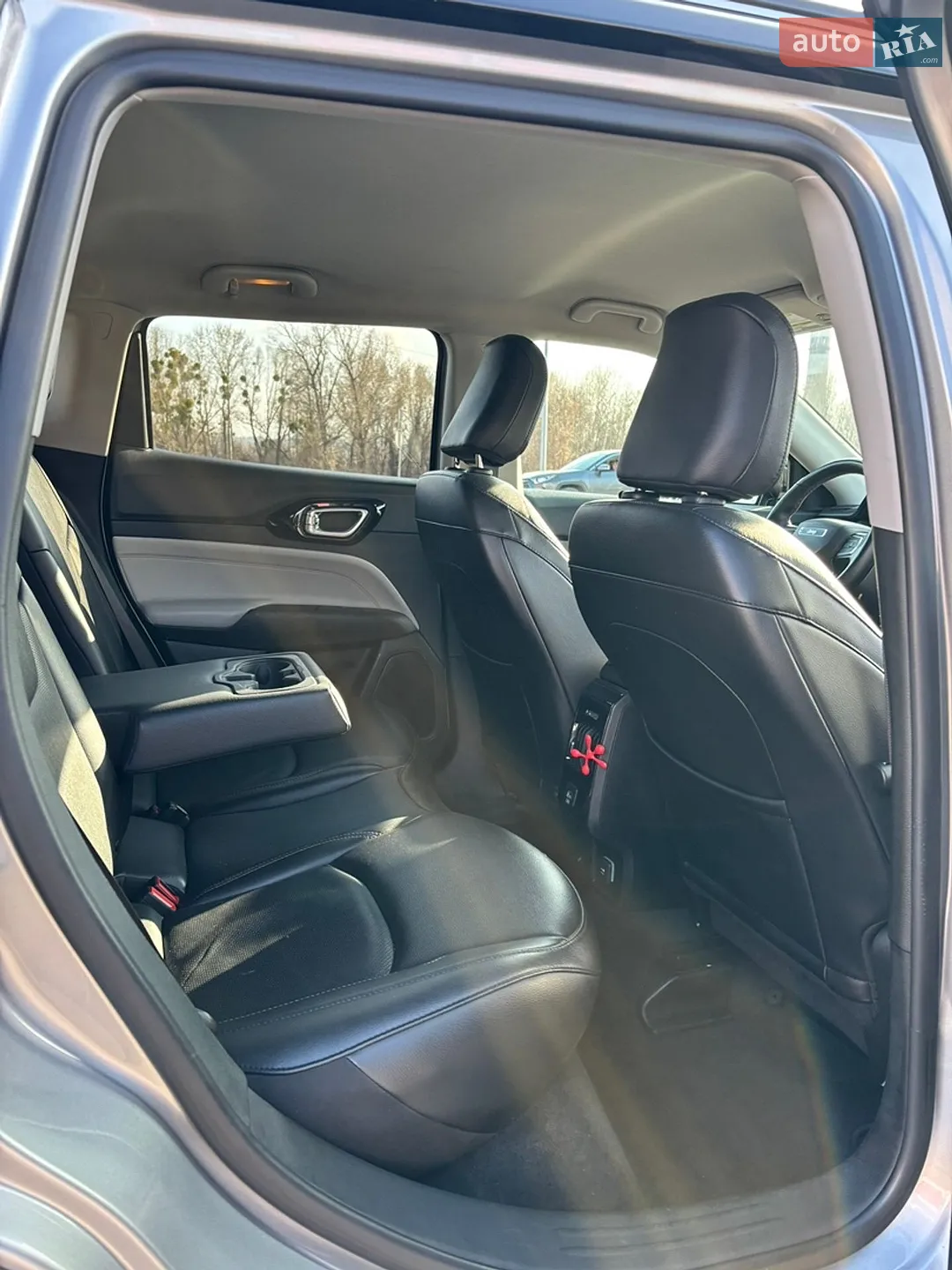 2021 Jeep Compass - мініатюра 6