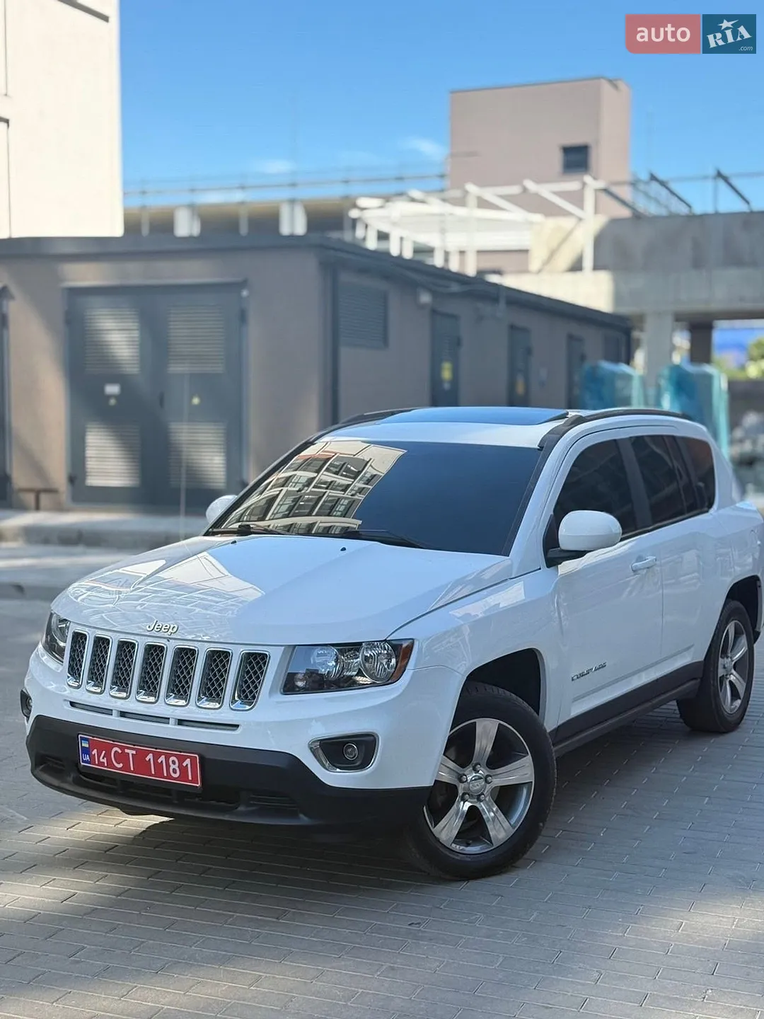 2016 Jeep Compass - мініатюра 2