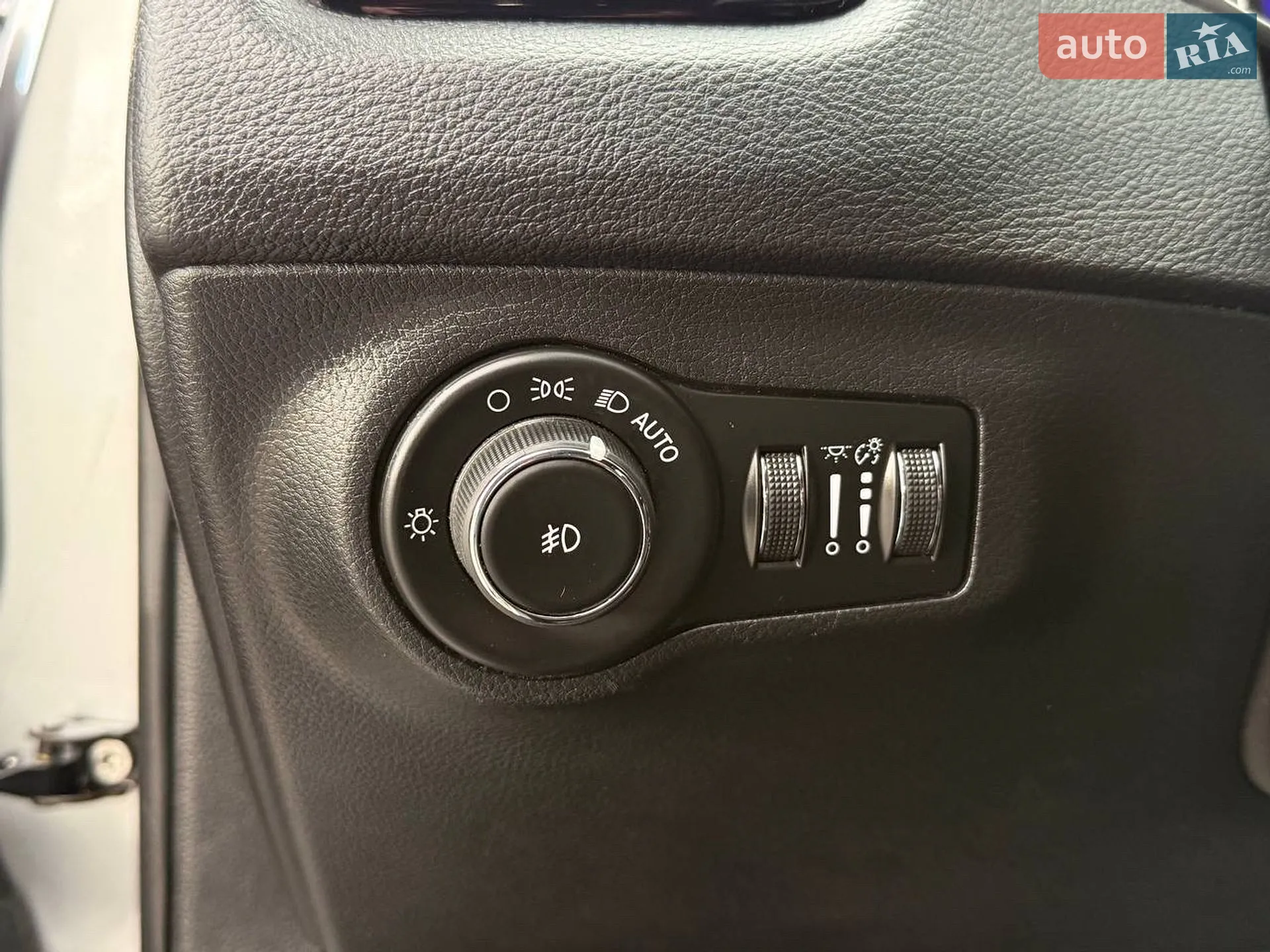 2018 Jeep Compass - мініатюра 51