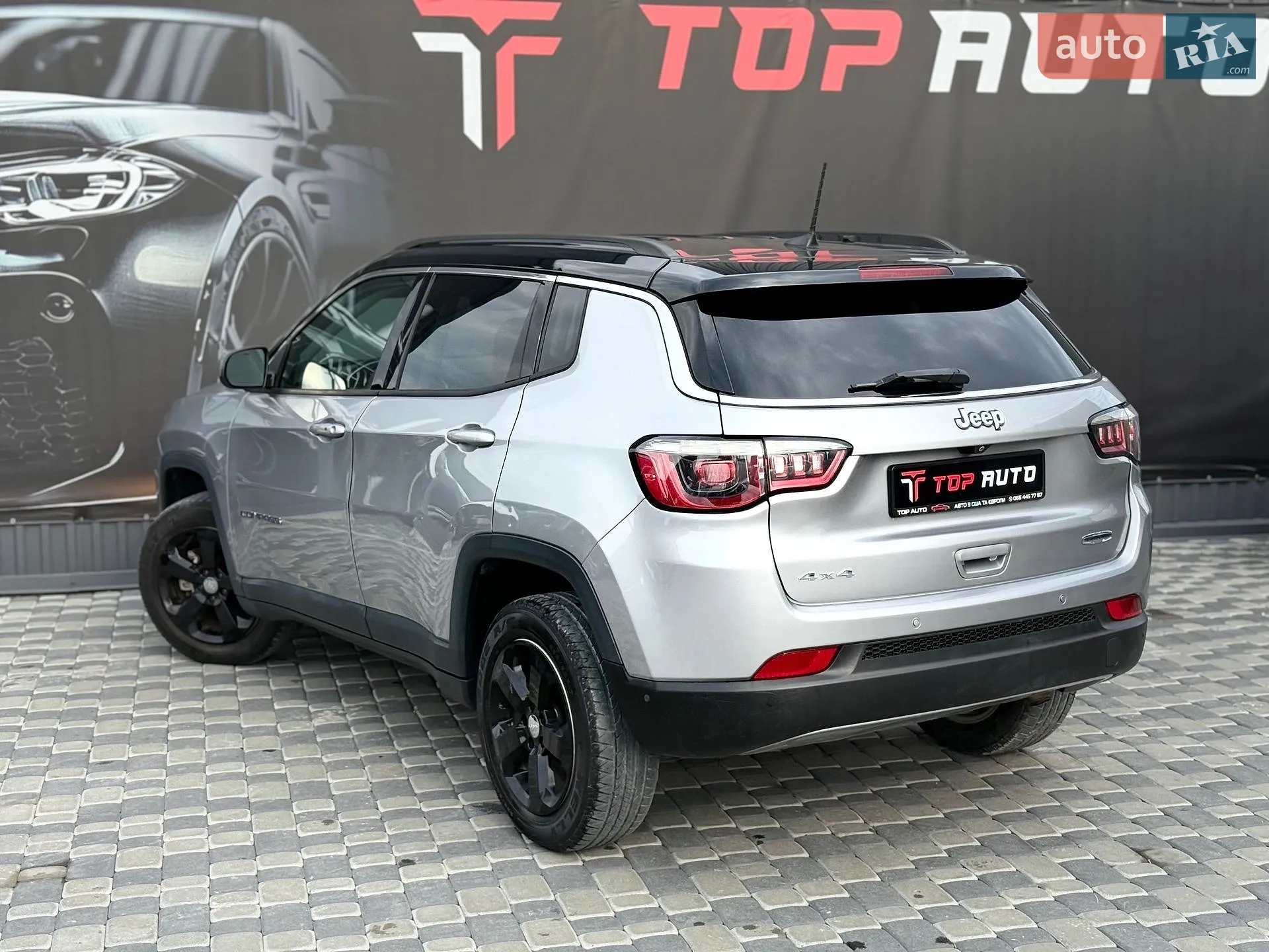 2018 Jeep Compass - мініатюра 12