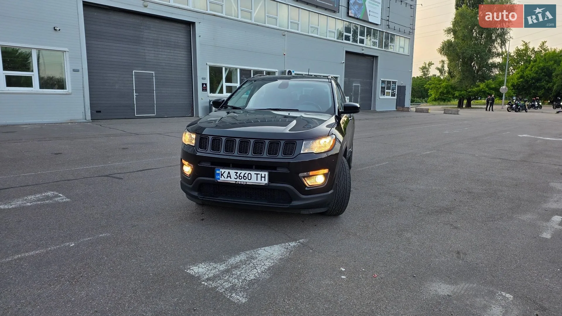 2020 Jeep Compass - фото 1