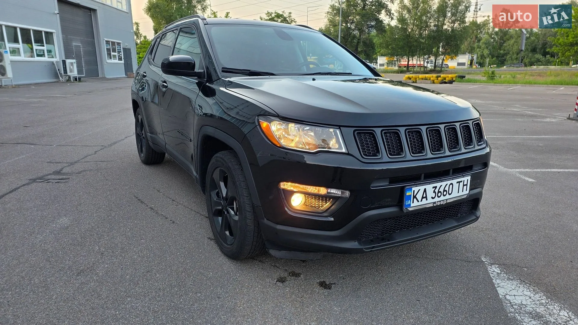 2020 Jeep Compass - мініатюра 2