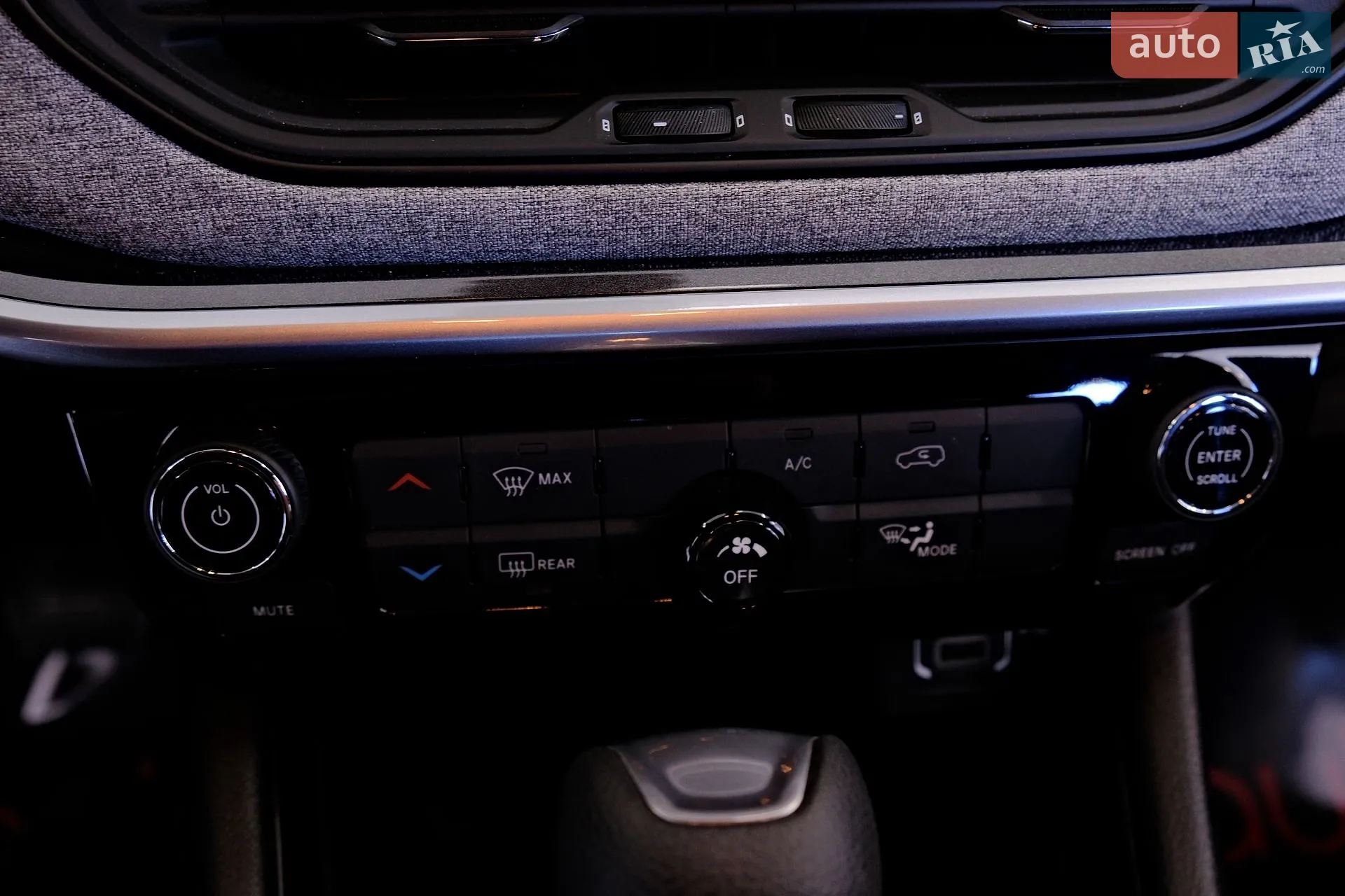 2024 Jeep Compass - мініатюра 16