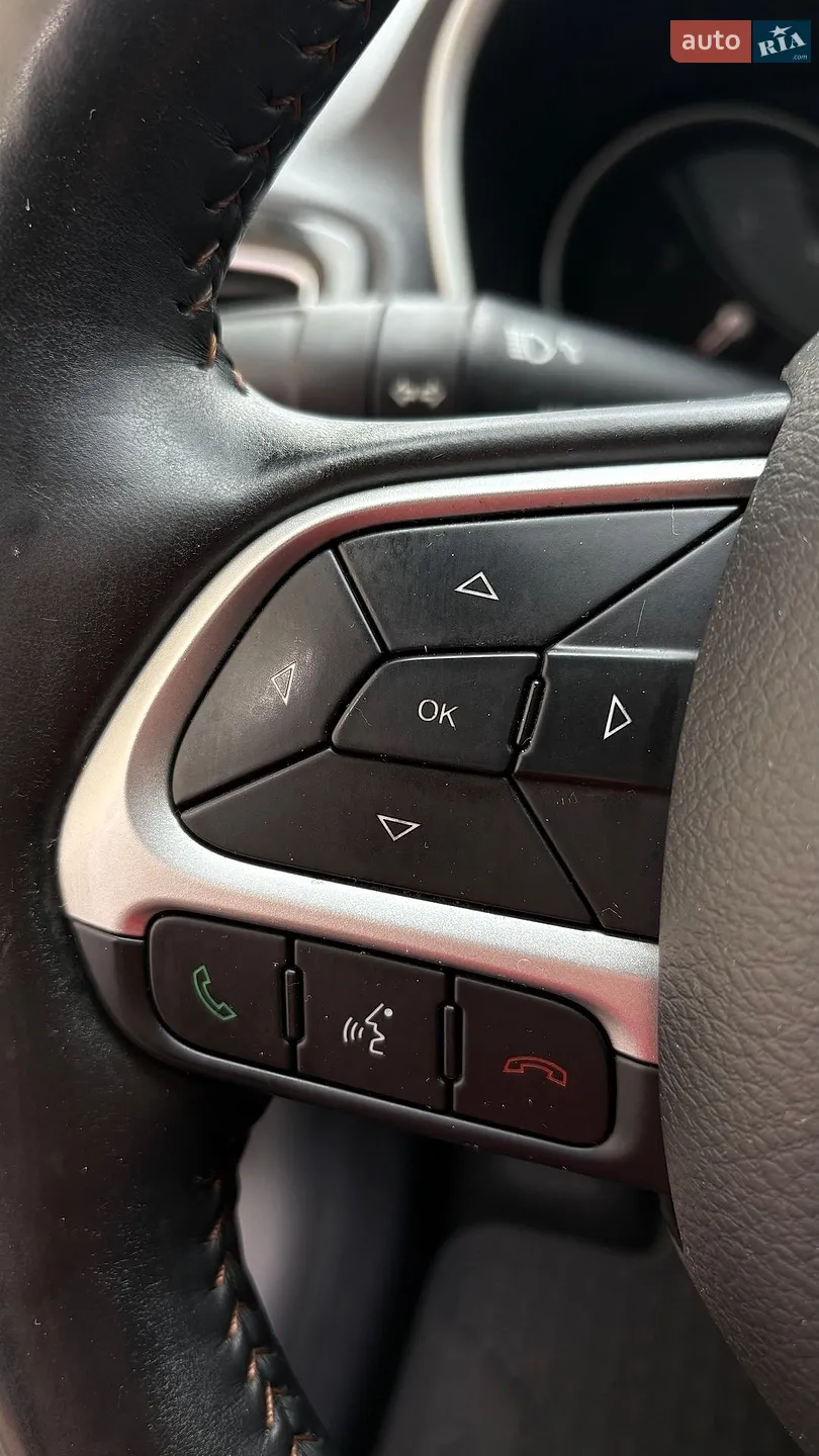 2017 Jeep Compass - мініатюра 29