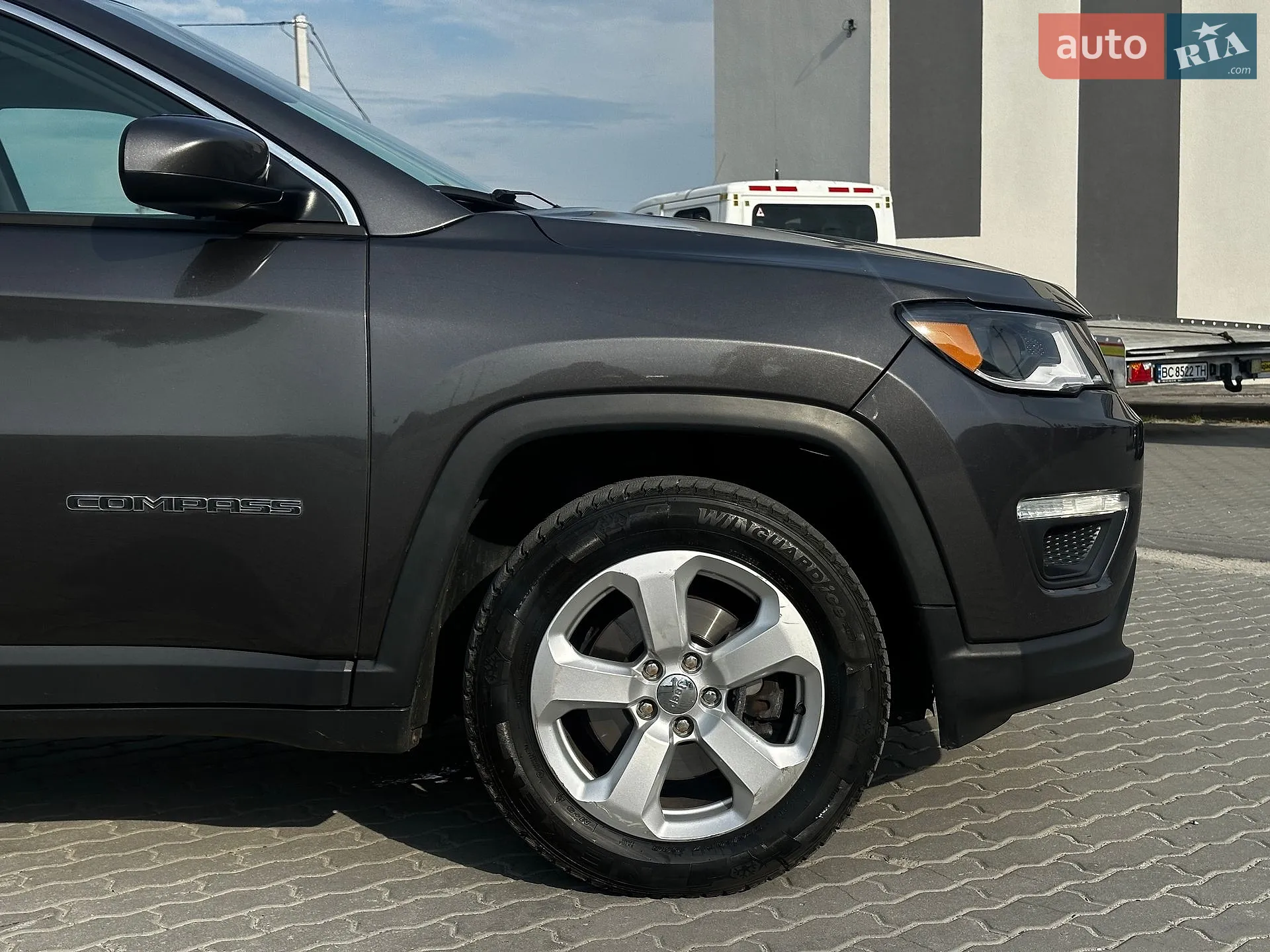 2017 Jeep Compass - мініатюра 17