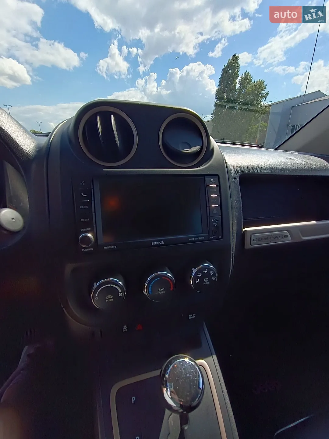 2016 Jeep Compass - мініатюра 21