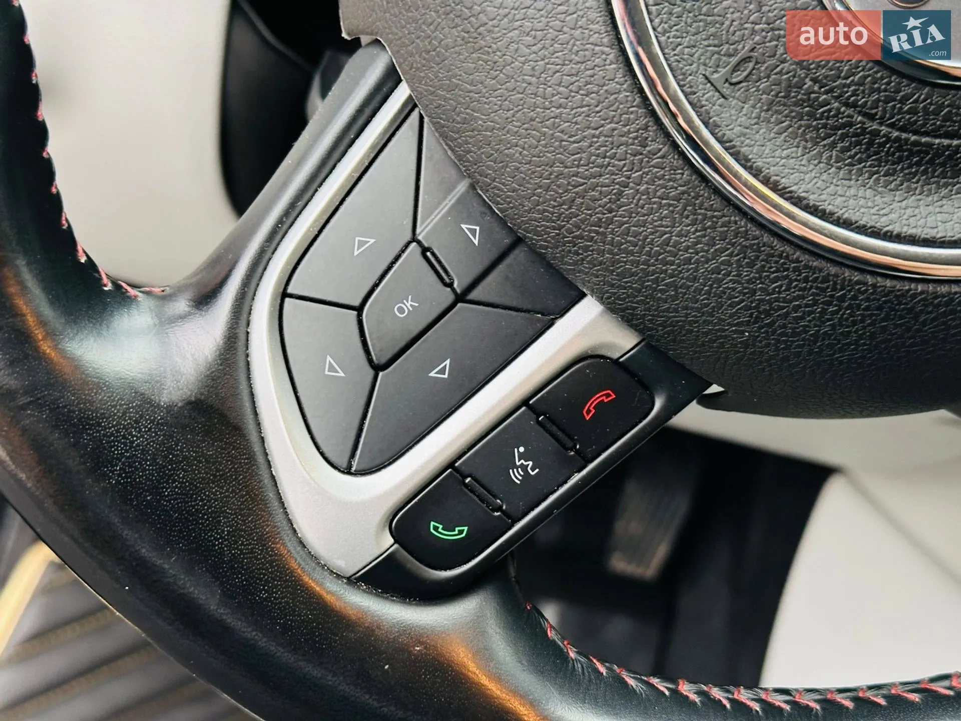 2021 Jeep Compass - мініатюра 31