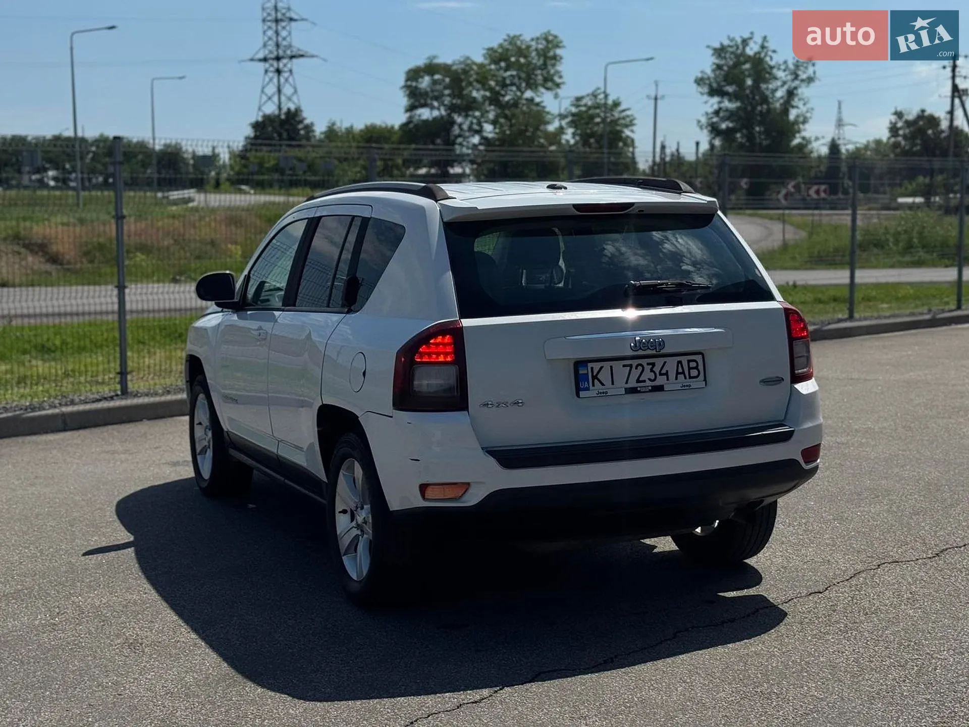 2015 Jeep Compass - мініатюра 10