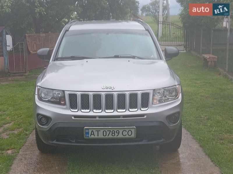 Внедорожник / Кроссовер Jeep Compass 2015 в Ивано-Франковске