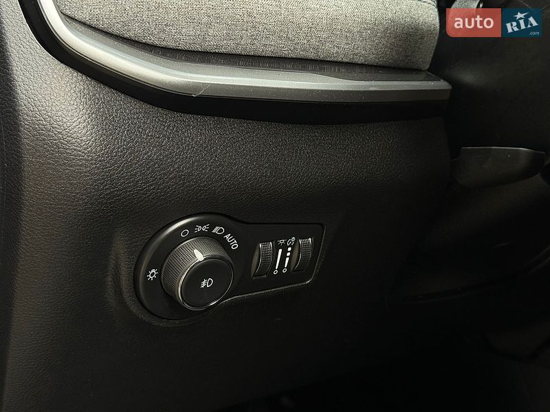 Внедорожник / Кроссовер Jeep Compass 2024 в Ивано-Франковске фото 24 Внедорожник / Кроссовер Jeep Compass 2024 в Ивано-Франковске