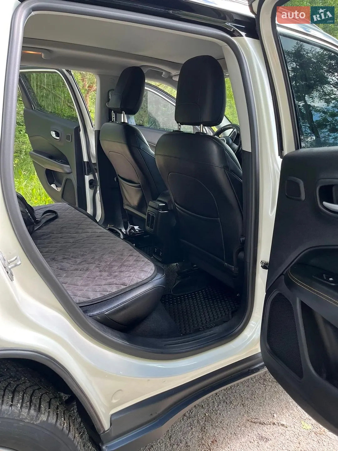 2017 Jeep Compass - мініатюра 9