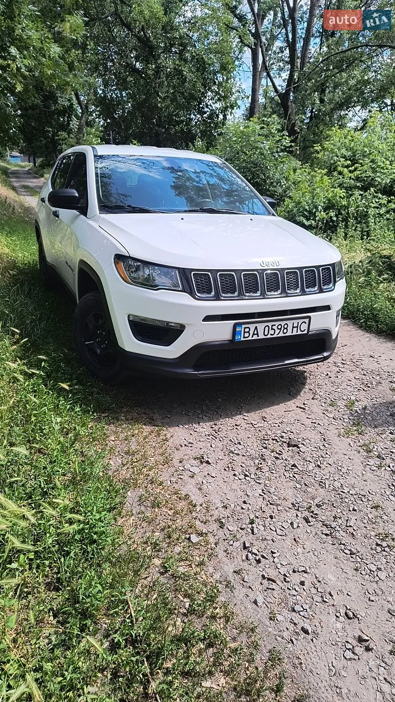 2017 Jeep Compass - мініатюра 2