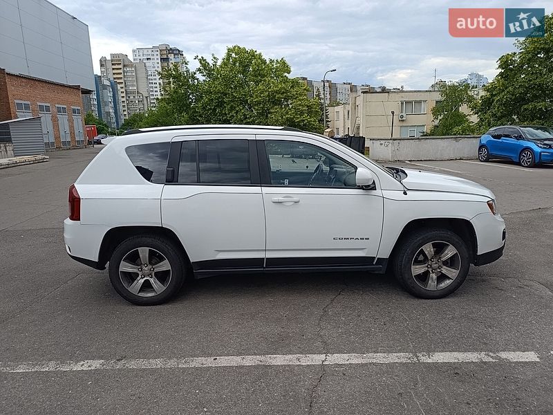 Позашляховик / Кросовер Jeep Compass 2015 в Черкасах