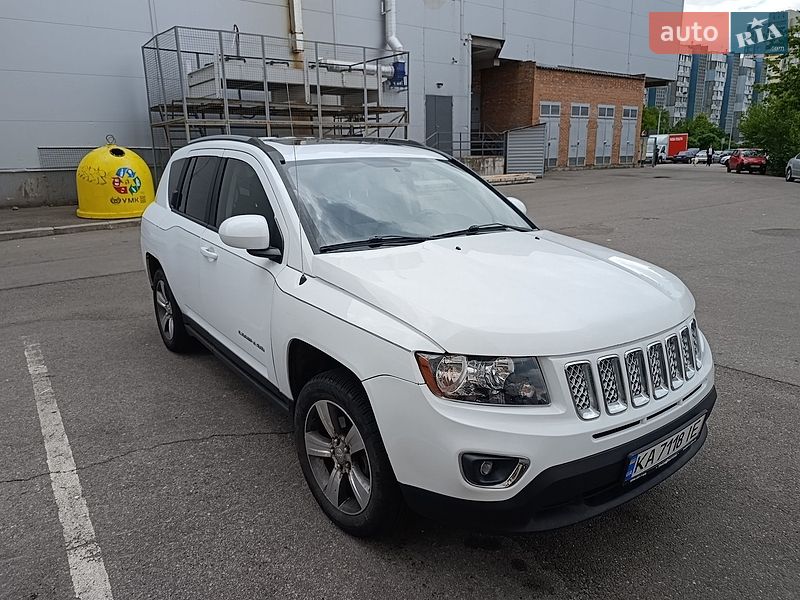 Позашляховик / Кросовер Jeep Compass 2015 в Черкасах