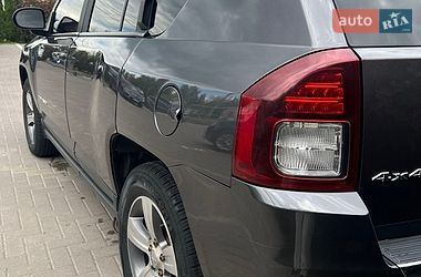 Внедорожник / Кроссовер Jeep Compass 2016 в Виннице