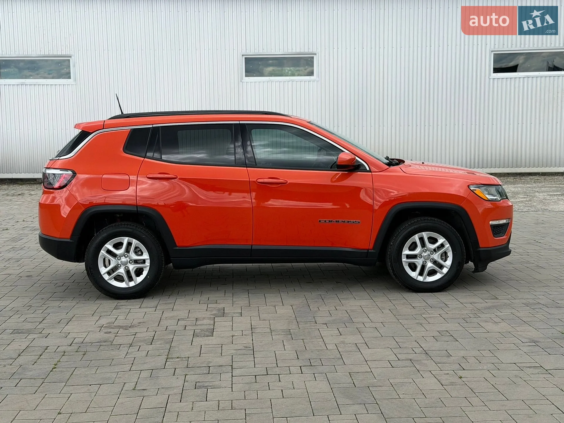 2018 Jeep Compass - мініатюра 2