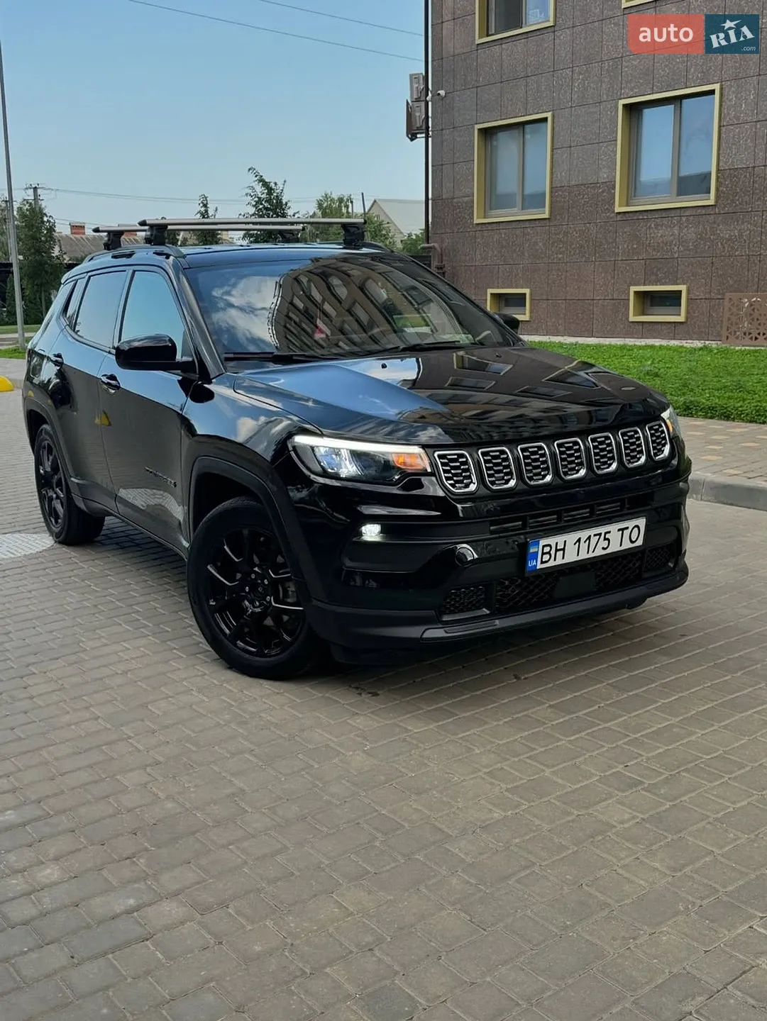 2022 Jeep Compass - мініатюра 3