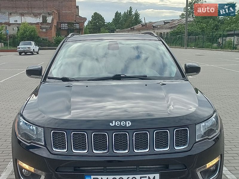 Позашляховик / Кросовер Jeep Compass 2017 в Ромнах