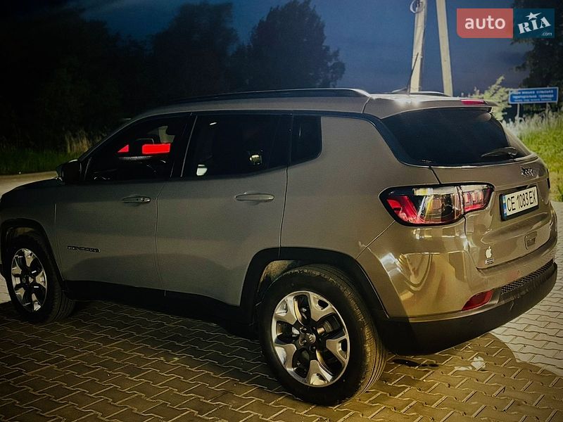 Внедорожник / Кроссовер Jeep Compass 2020 в Черновцах
