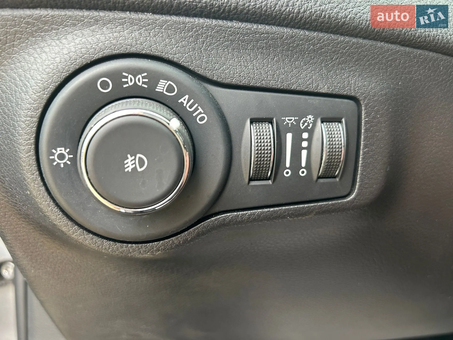 2019 Jeep Compass - мініатюра 24