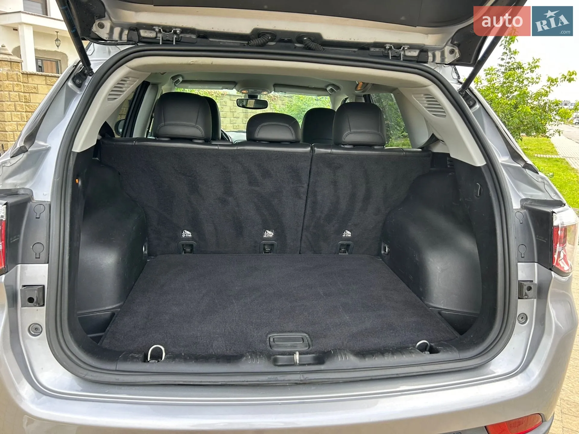 2019 Jeep Compass - мініатюра 30