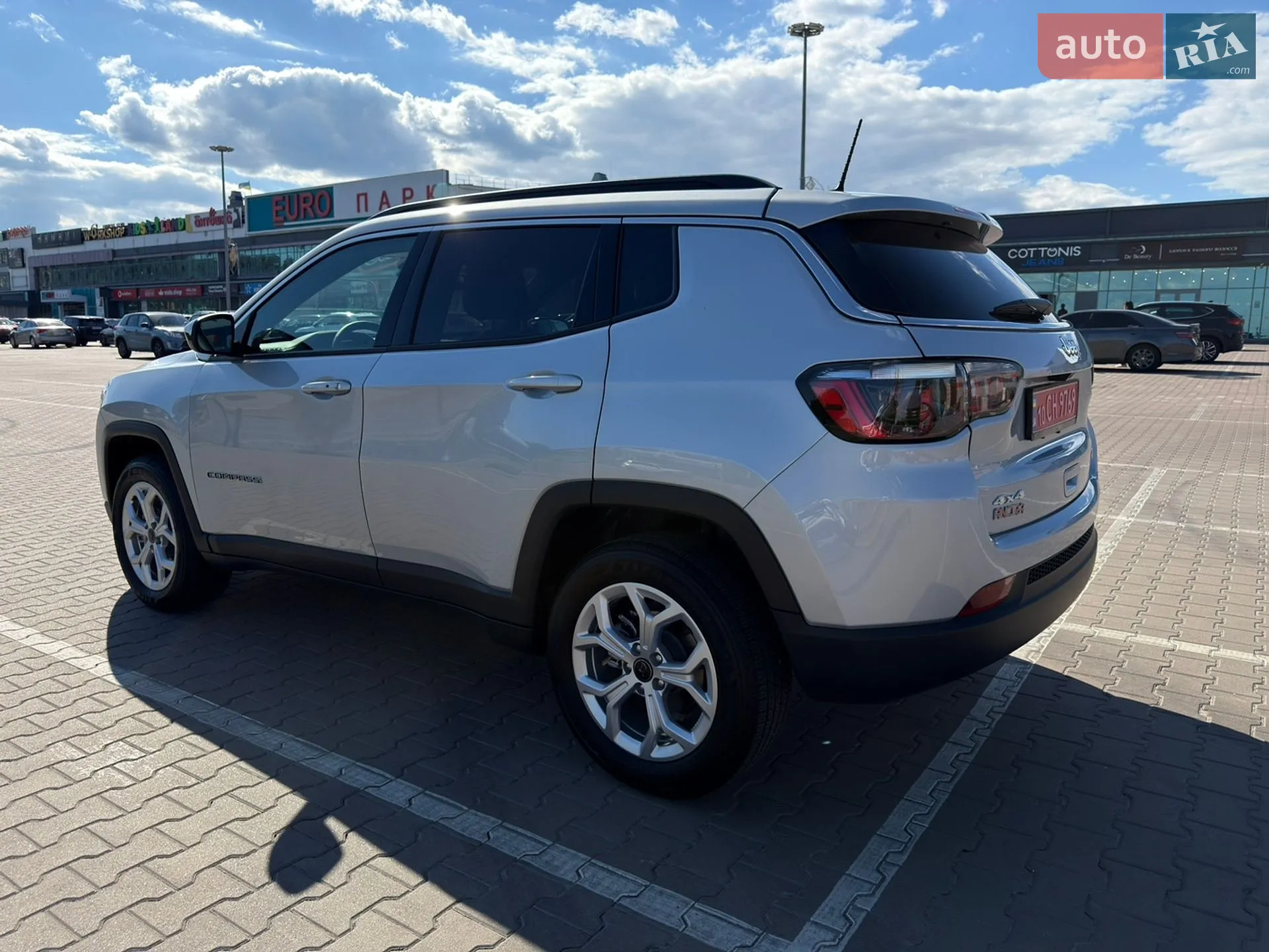 2025 Jeep Compass - мініатюра 4