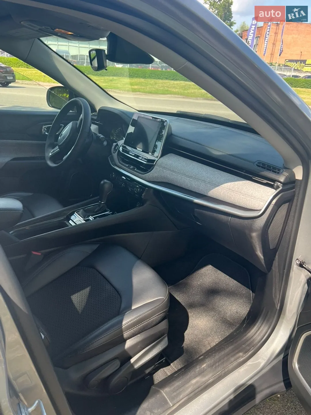 2021 Jeep Compass - мініатюра 11