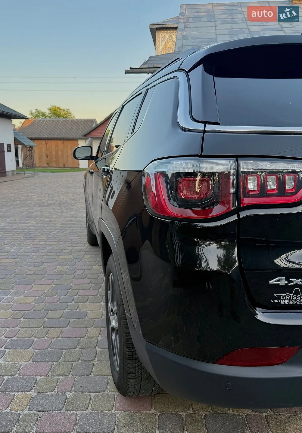 2020 Jeep Compass - мініатюра 2