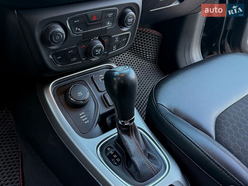 Внедорожник / Кроссовер Jeep Compass 2020 в Ивано-Франковске