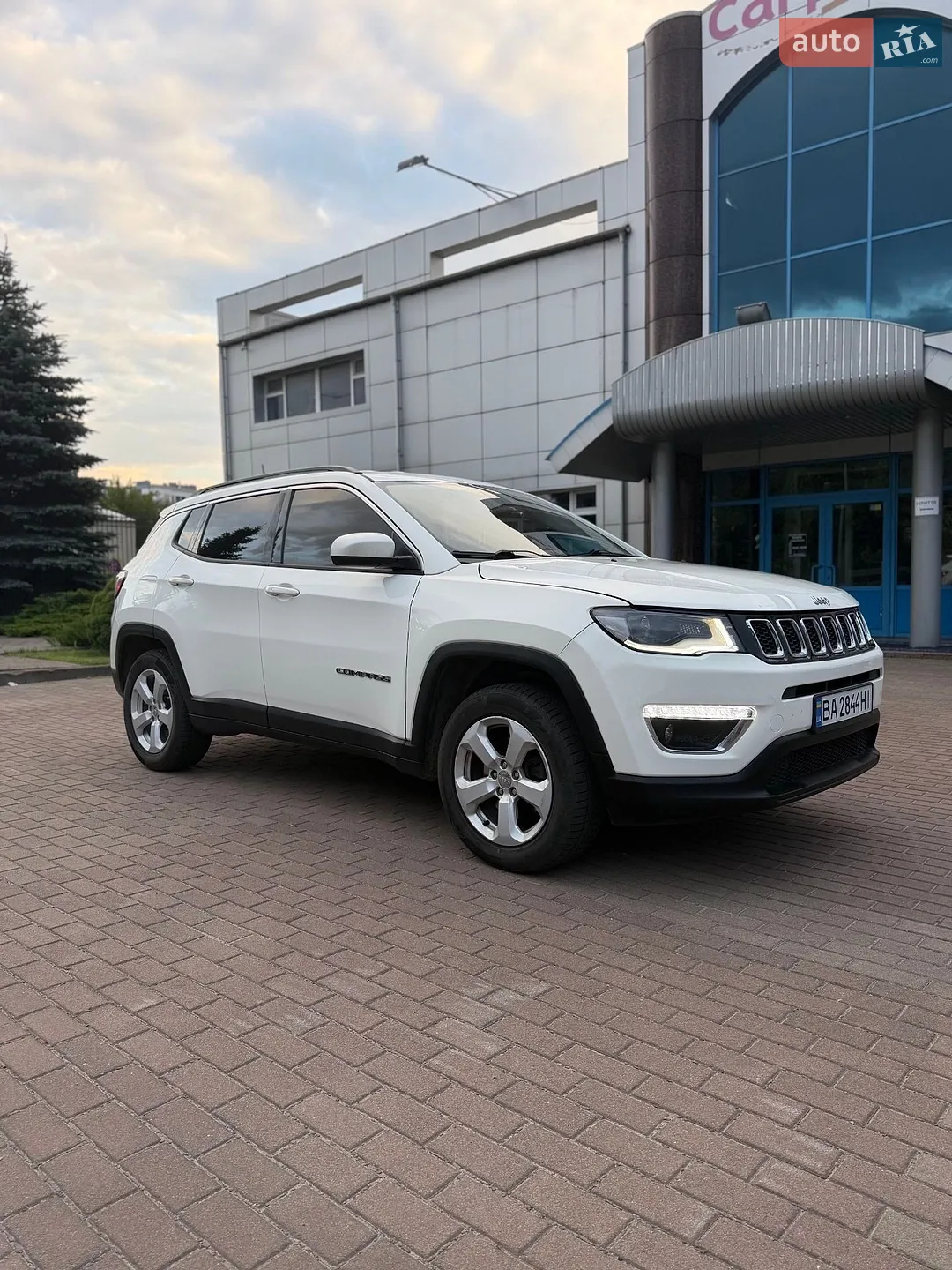 2018 Jeep Compass - мініатюра 4