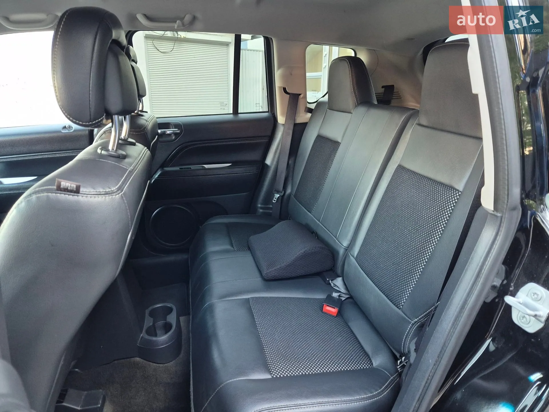 2016 Jeep Compass - мініатюра 10