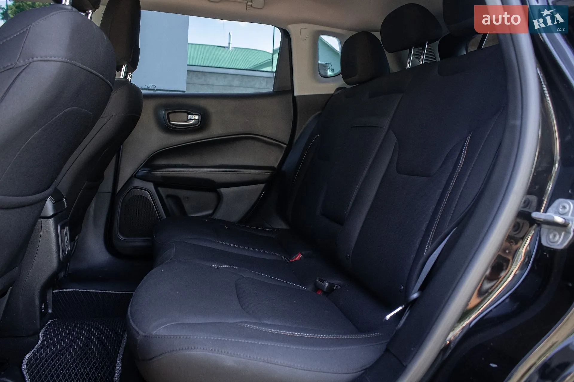 2017 Jeep Compass - мініатюра 11